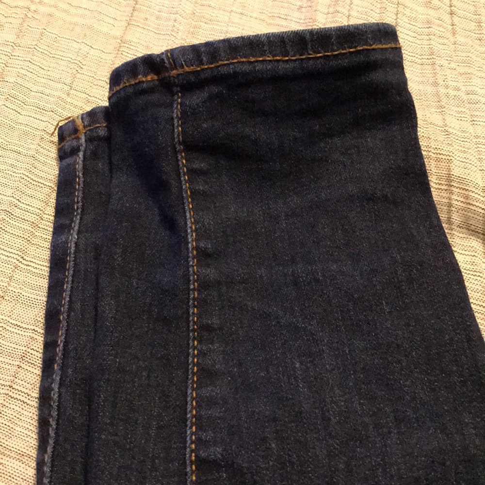Jeans - Picture 2 of 4